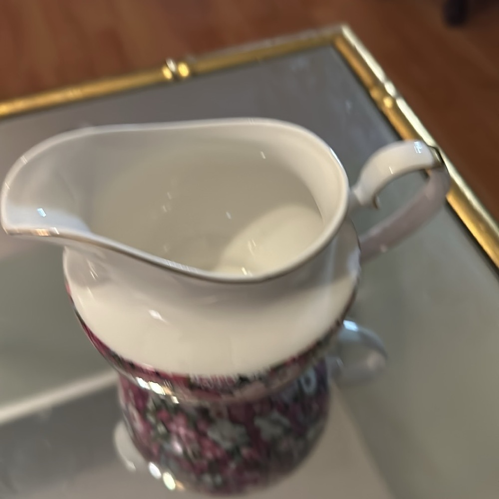 Gracie’s Teaware - Picture 3 of 8
